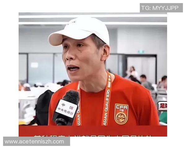 足球明星意外被替换下场引发球迷热议赛后表现备受关注